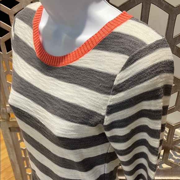 Express Striped Gray and White Color Block Skater Style Dress, Back Zip size S - Picture 4 of 12